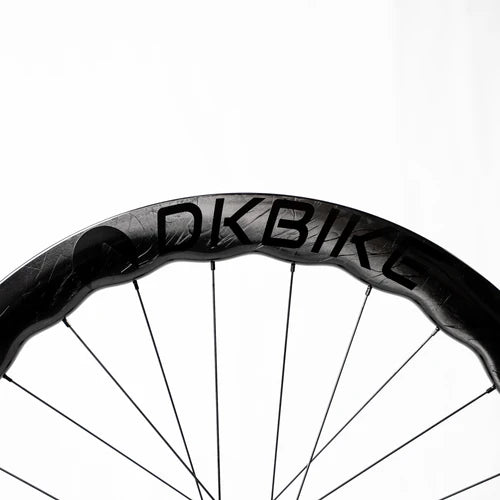 Hvorfor Karbonhjul er den Ultimate Oppgradering til Sykkelen Din: Din Neste Game-Changer! 🚴♂️💨