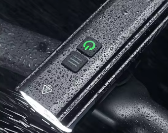 Kraftig cykellygte - 2000 lumens - Genopladeligt batteri - Smart montering på/under styret